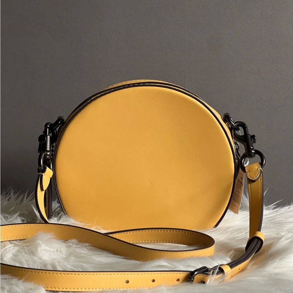 35844 - Coach Canteen Crossbody - Picture 5 of 12